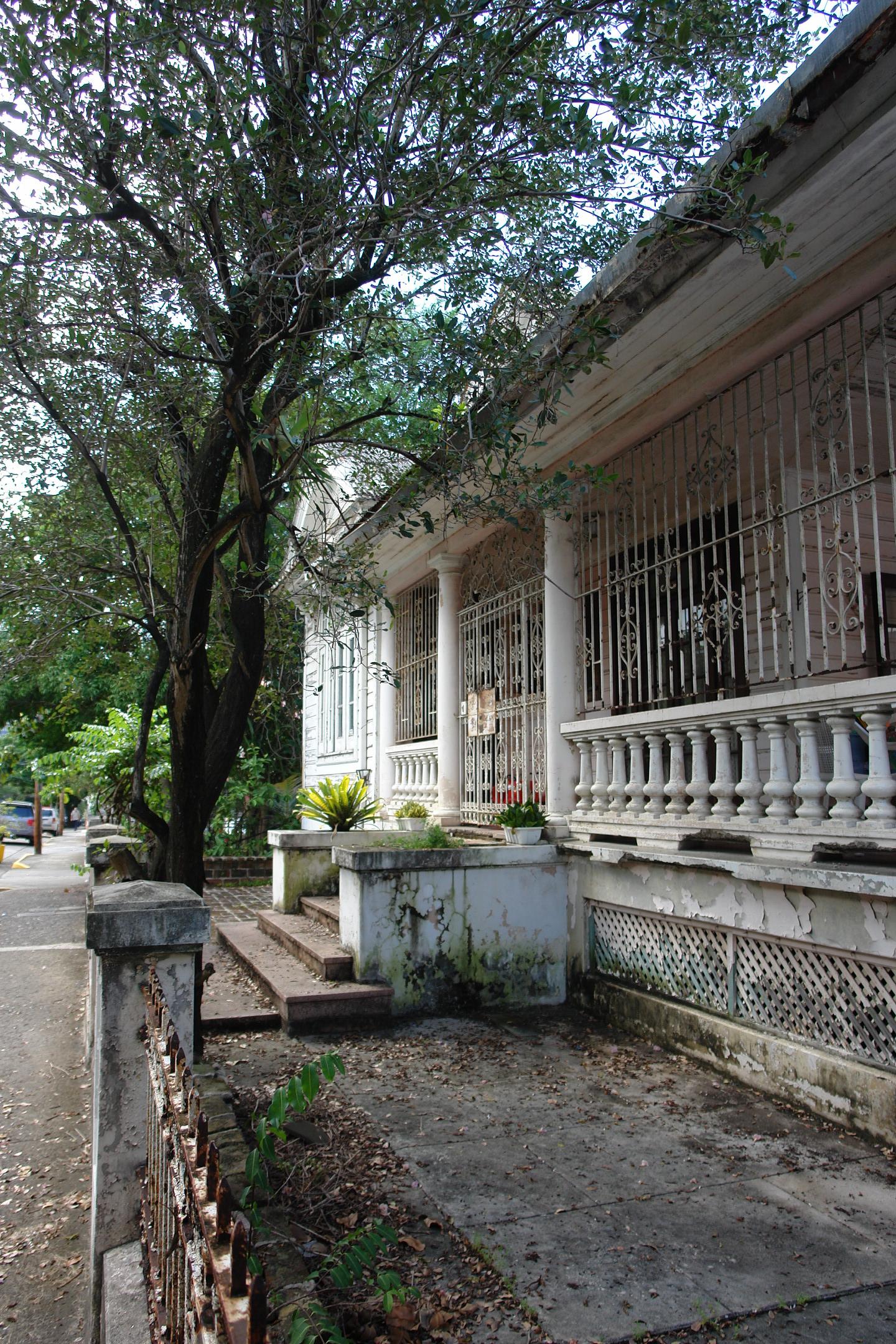 Casa en la calle McKinley 665 - San Juan (Miramar) - 2011 00018